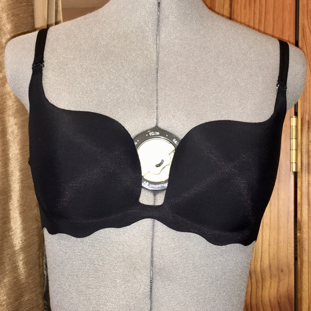 Victoria’s Secret bra